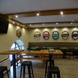 Rizmajer Sörház, Budapest - Belső