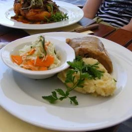 Rókusfalvy Fogadó étterme Etyek - Étel/ital