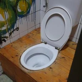 Roncsbár, Debrecen - Egyéb