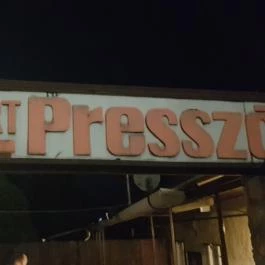 Rózsakert Presszó Tállya - Külső kép