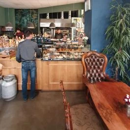 Rudi & Fickó Szeged - Belső