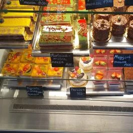 Sakura, Nagymaros - Egyéb