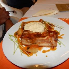 Sanzon Restaurant Szeged - Étel/ital