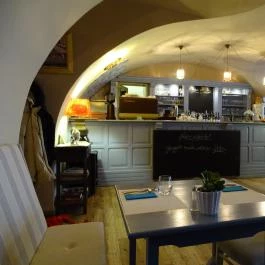 Sárga Borház Vendéglő, Mezőzombor - Étel/ital