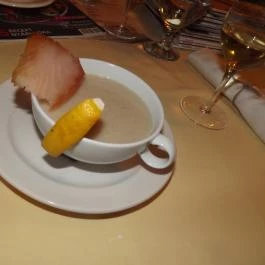 Sárga Borház Vendéglő, Mezőzombor - Étel/ital