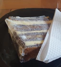 Sarokház Cukrászda & Kávézó