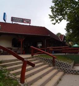 Sarokház Étterem