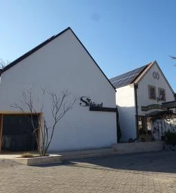 Schieszl Vendéglő és Borház