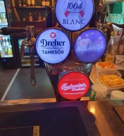Schmauser Étterem és Pub