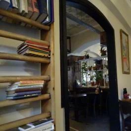 Semmi Extra & Egy Kis Kert, Budapest - Belső