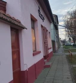 Sercegő pizzéria