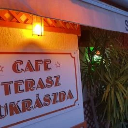 Sétány Étterem, Csopak - Külső kép