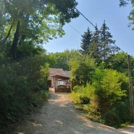 Sörapu falodája - Glamp Inn , Kapolcs - Külső kép