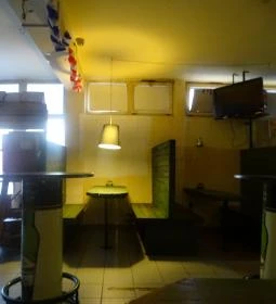 Söröző az Urakhoz