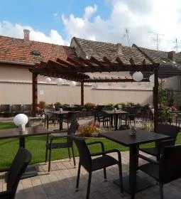 Spaletta Étterem & Sörház