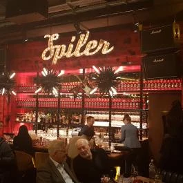 Spíler Buda, Budapest - Belső