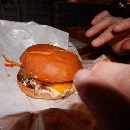 Spitz & Burger, Budapest - Étel/ital