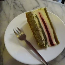 Sport Cukrászda & Kávézó, Budapest - Étel/ital