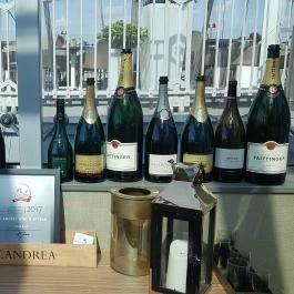 St. Andrea Wine & Skybar Budapest - Belső