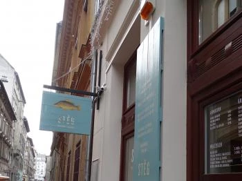 Stég - Halsütöde - Gozsdu Udvar Budapest