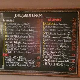 Stelázsi Kávézó, Étterem & Borbár, Budapest - Egyéb