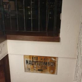 Stelázsi Kávézó, Étterem & Borbár, Budapest - Egyéb