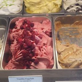 Strand Cukrászda Balatonkenese - Egyéb