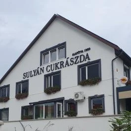 Sulyán Cukrászda (Veresegyház) Veresegyház - Egyéb