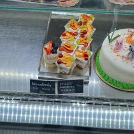 Sulyán Cukrászda (Veresegyház) Veresegyház - Egyéb