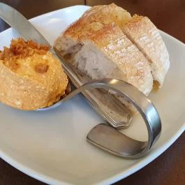 Sulyom Tájétterem, Sarud - Egyéb