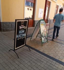 Sunny Corner Terasz és Bár