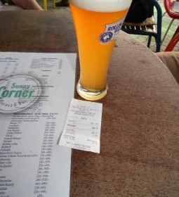 Sunny Corner Terasz és Bár