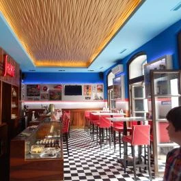 Sunny Diner Pest, Budapest - Belső