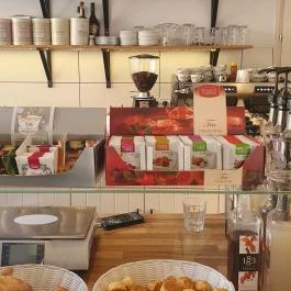 Süti Sarok Makó - Étel/ital