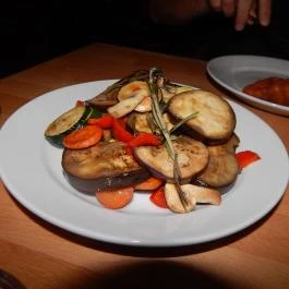 Szegedi Halbisztró Kiskőrössy 2.0, Budapest - Étel/ital