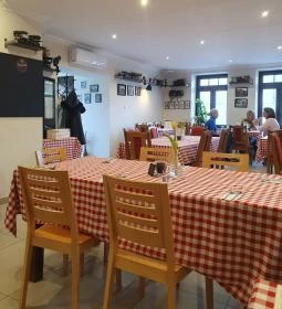 Szegediék Vendéglője