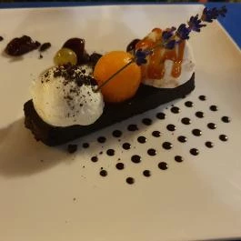 Szél Fiai Fogadó & Cellárium Nyúl - Étel/ital