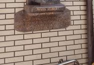 Szent Korona Cukrászda Soltvadkert