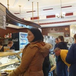 Szent Korona Cukrászda, Soltvadkert - Egyéb