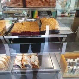 Szent Korona Cukrászda, Soltvadkert - Egyéb