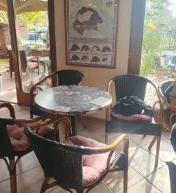 Szent Korona Cukrászda