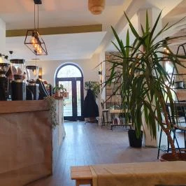 Szentjánosbogár Specialty Kávékert Székesfehérvár - Egyéb