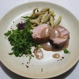 Sziegl pince, Hajós - Egyéb