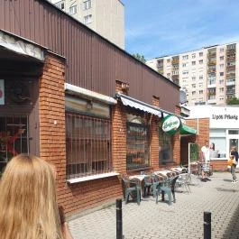 Szivacs Söröző, Tatabánya - Külső kép