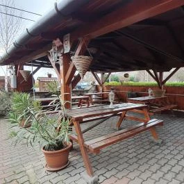 Szőlő Bár Bodrogkisfalud - Külső kép