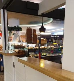 á table! - MOM Park