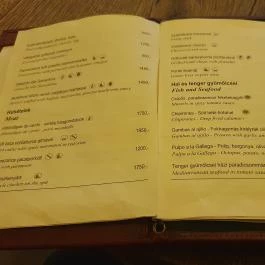 Tapassio, Budapest - Étlap/itallap