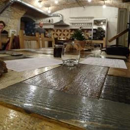 Tasting Table Budapest - Belső