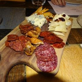 Tasting Table Budapest - Étel/ital