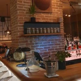 Tati, Budapest - Egyéb